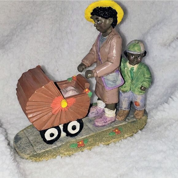 Vintage Youngs Inc African American Figurine - Picture 1 of 11